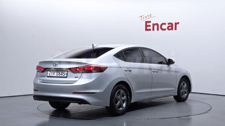Hyundai Avante 2016 — 2