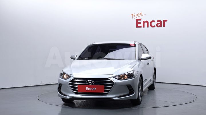 Hyundai Avante 2016 — 3