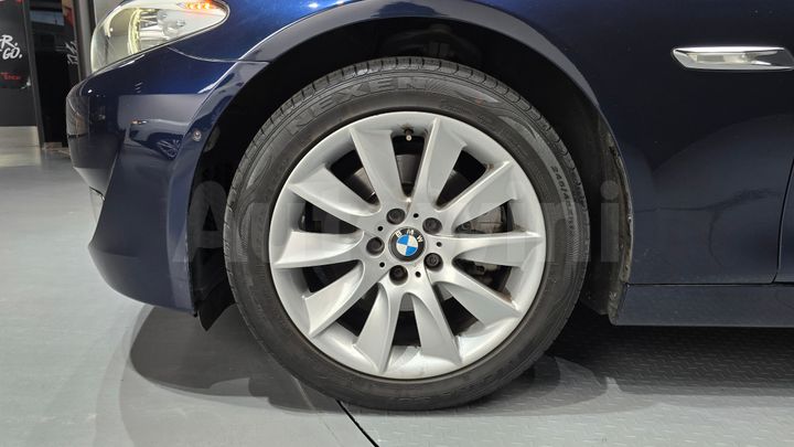 BMW 5 Series 2012 — 5