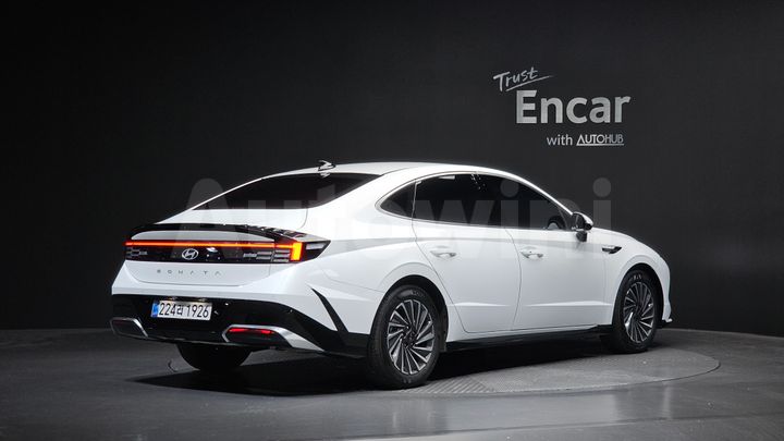 Hyundai Sonata 2025 — 2
