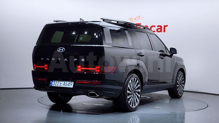 Hyundai SantaFe 2024 — 2