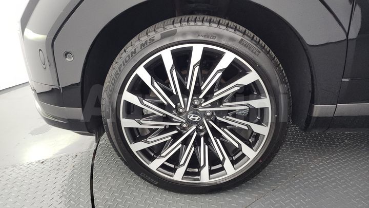Hyundai SantaFe 2024 — 5