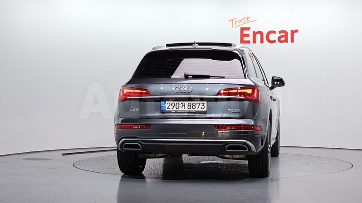 Audi Q5 2021 — 4