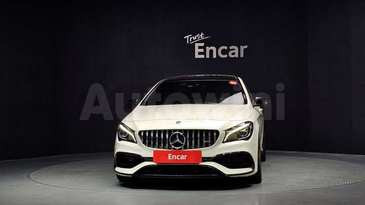 Mercedes Benz CLA Class 2018 — 3