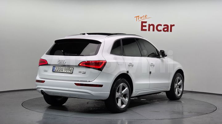 Audi Q5 2015 — 2