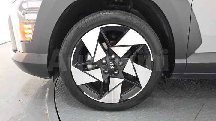 Hyundai Kona 2023 — 4