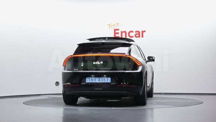 Kia EV6 2022 — 4