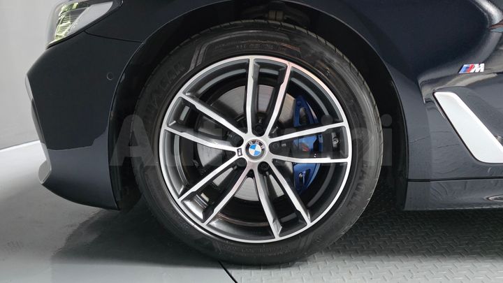 BMW 5 Series 2022 — 5