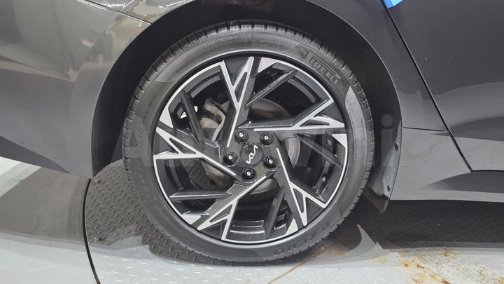 Kia K5 2024 — 5