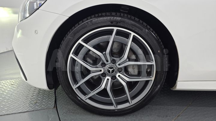 Mercedes-Benz E Class 2021 — 5