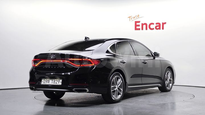 Hyundai Grandeur 2018 — 2