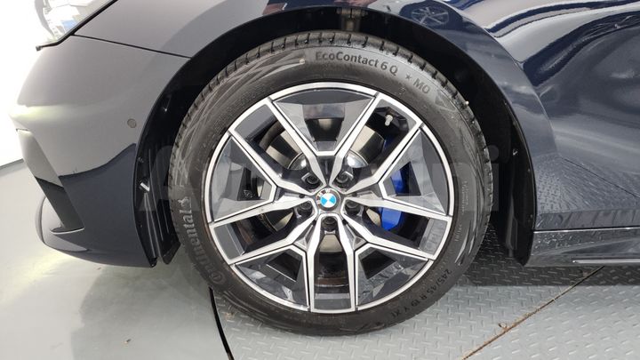 BMW 5 Series 2024 — 5