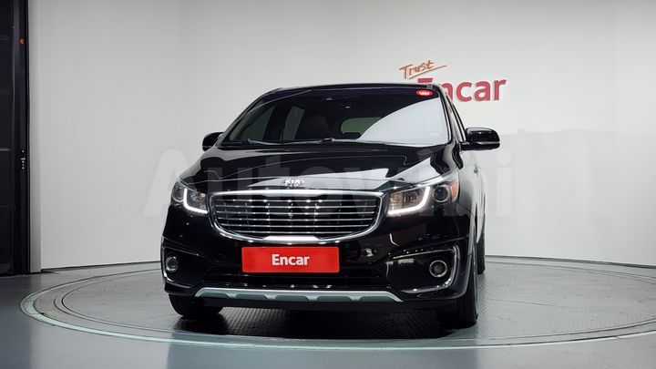 Kia Carnival 2015 — 3