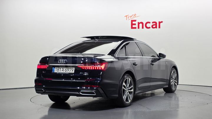 Audi A6 2022 — 2