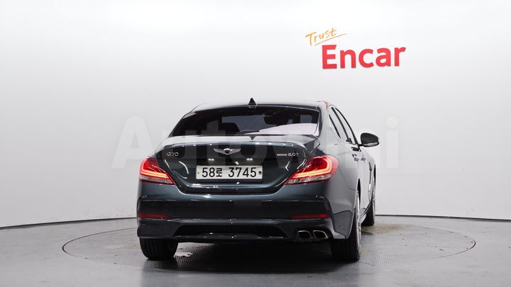 Genesis G70 2019 — 4