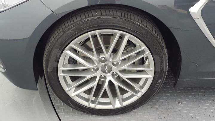 Genesis G70 2019 — 5