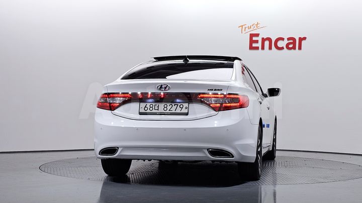 Hyundai Grandeur 2012 — 4