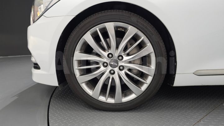 Hyundai Genesis 2015 — 5