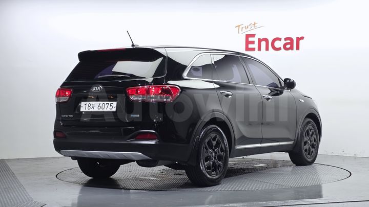 Kia Sorento 2015 — 2