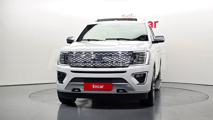 Ford Expedition 2021 — 3