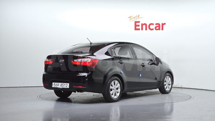 Kia Pride 2014 — 2