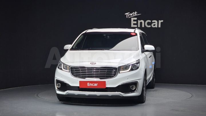 Kia Carnival 2017 — 3