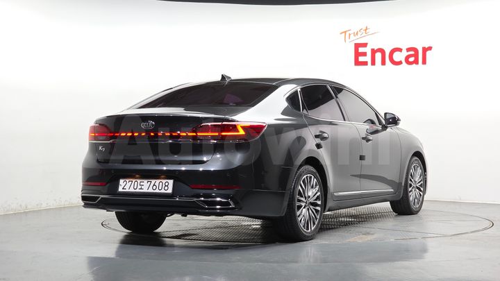 Kia K7 2021 — 2