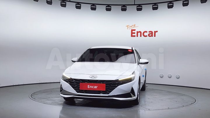 Hyundai Avante 2023 — 3
