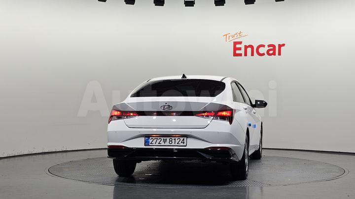 Hyundai Avante 2023 — 4