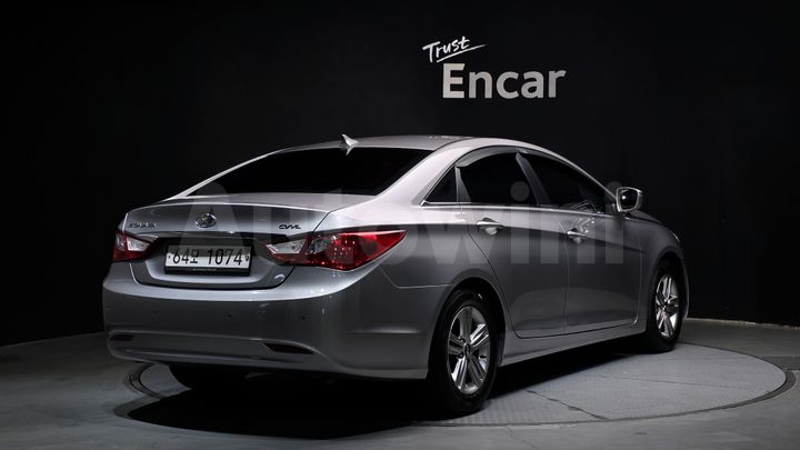 Hyundai Sonata 2014 — 2