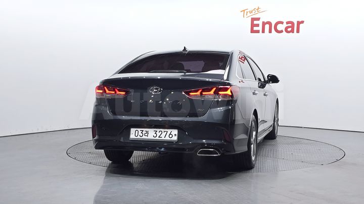 Hyundai Sonata 2018 — 3