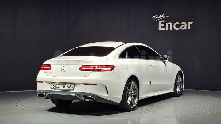 Mercedes Benz E Class 2019 — 2