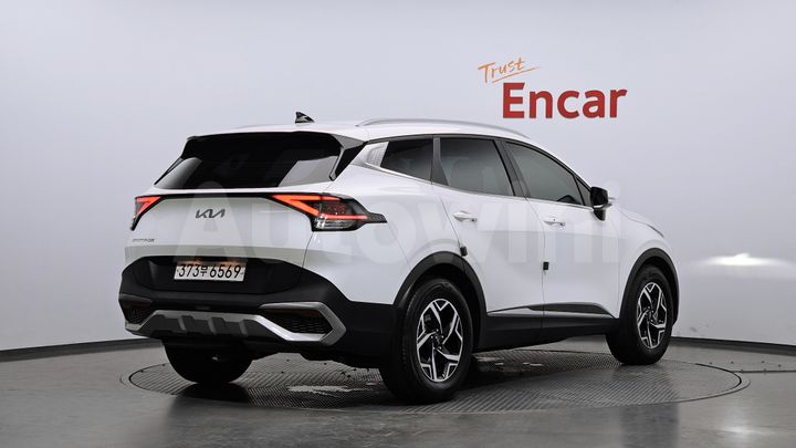 Kia Sportage 2023 — 2
