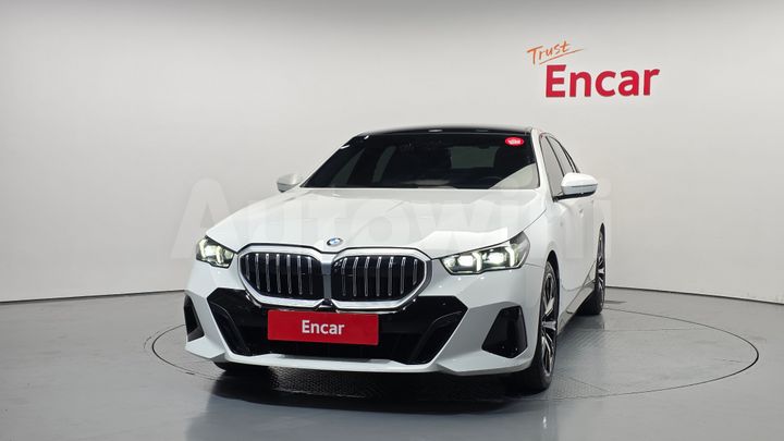 BMW 5 Series 2024 — 3