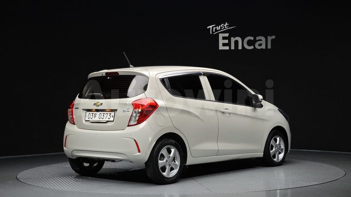 Chevrolet Spark 2017 — 2