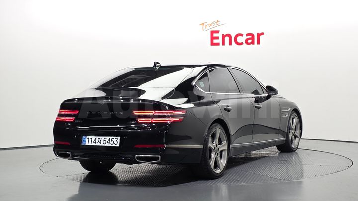 Genesis G80 2021 — 2