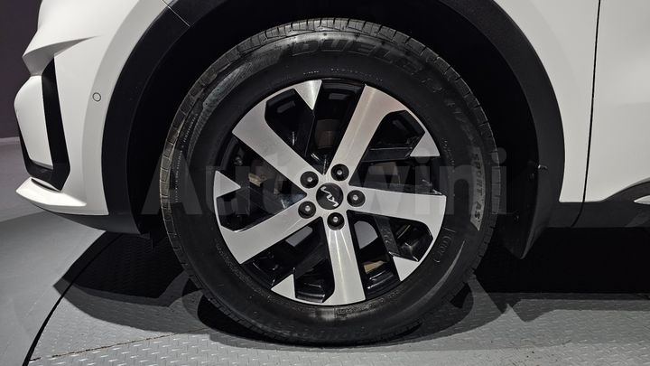 Kia Sorento 2023 — 5