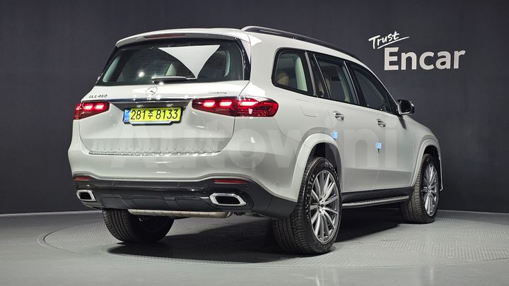 Mercedes-Benz GLS Class 2025 — 2