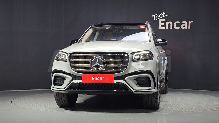 Mercedes-Benz GLS Class 2025 — 3