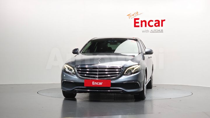 Mercedes-Benz E Class 2019 — 3