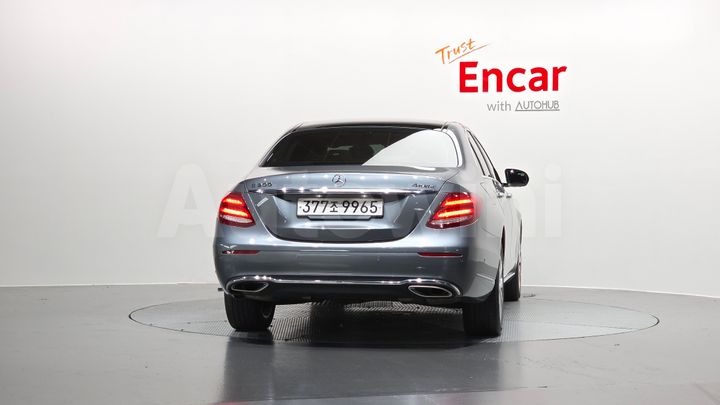 Mercedes-Benz E Class 2019 — 4