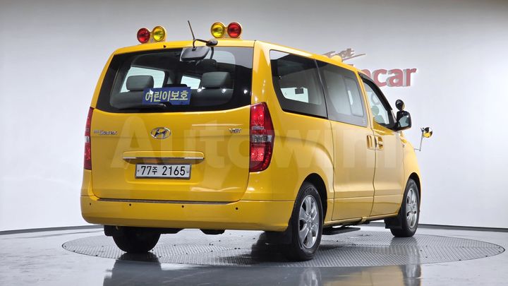 Hyundai Starex 2019 — 2