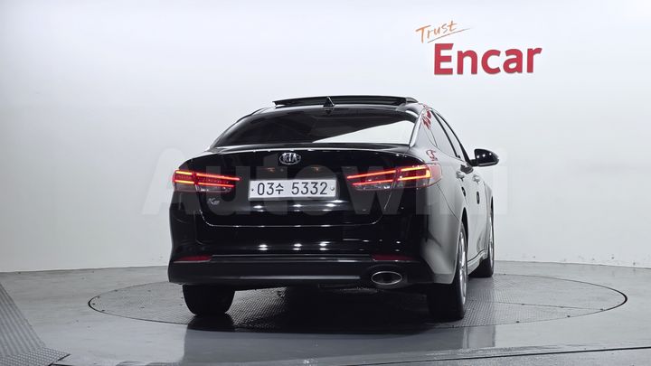 Kia K5 2018 — 4