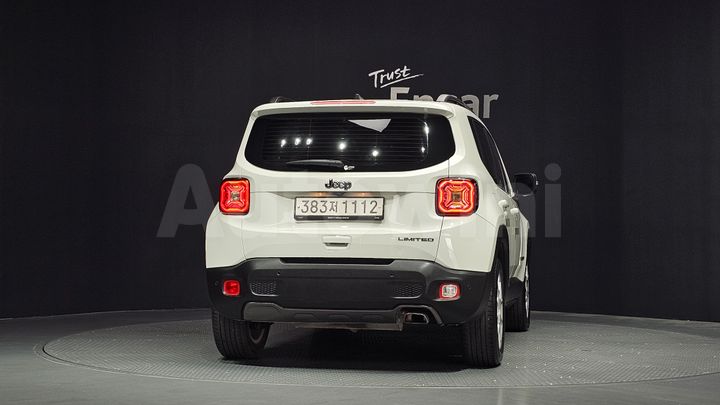 Jeep Renegade 2020 — 4