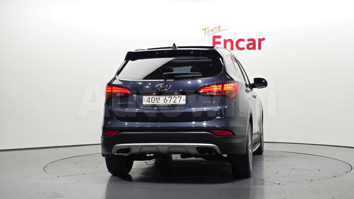 Hyundai SantaFe 2015 — 4