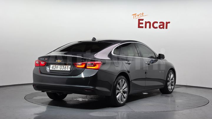 Chevrolet Malibu 2017 — 2