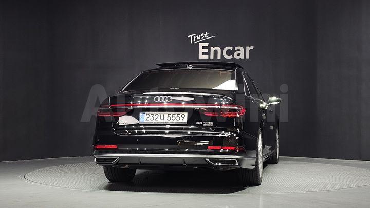 Audi A8 2021 — 4