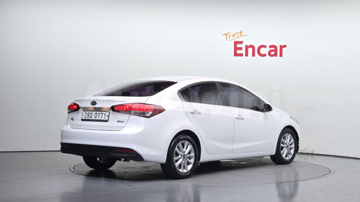 Kia K3 2017 — 2