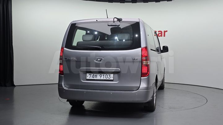 Hyundai Starex 2018 — 4