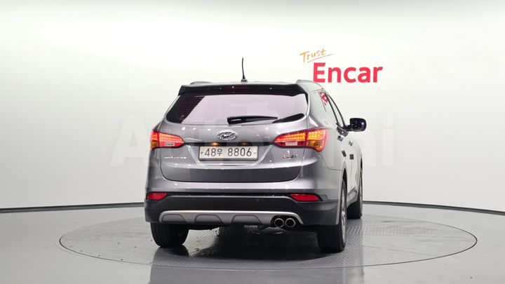 Hyundai SantaFe 2013 — 4